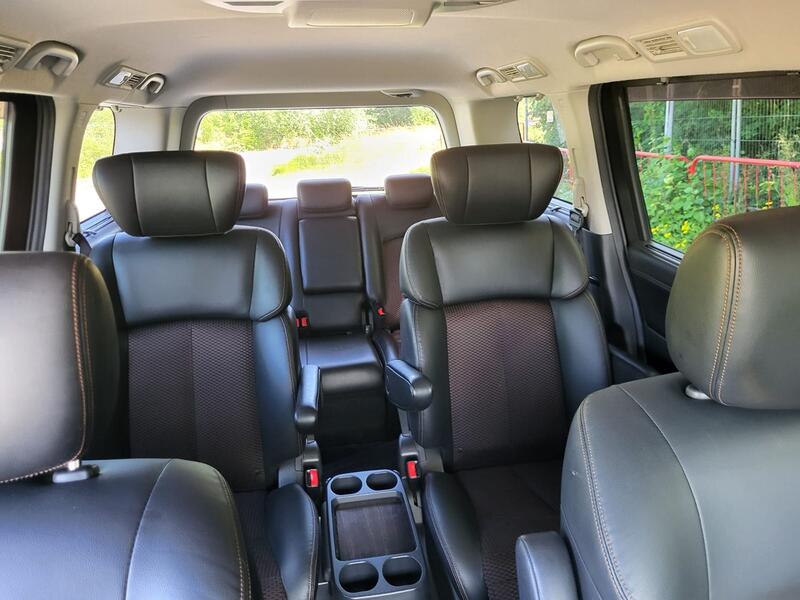 NISSAN ELGRAND